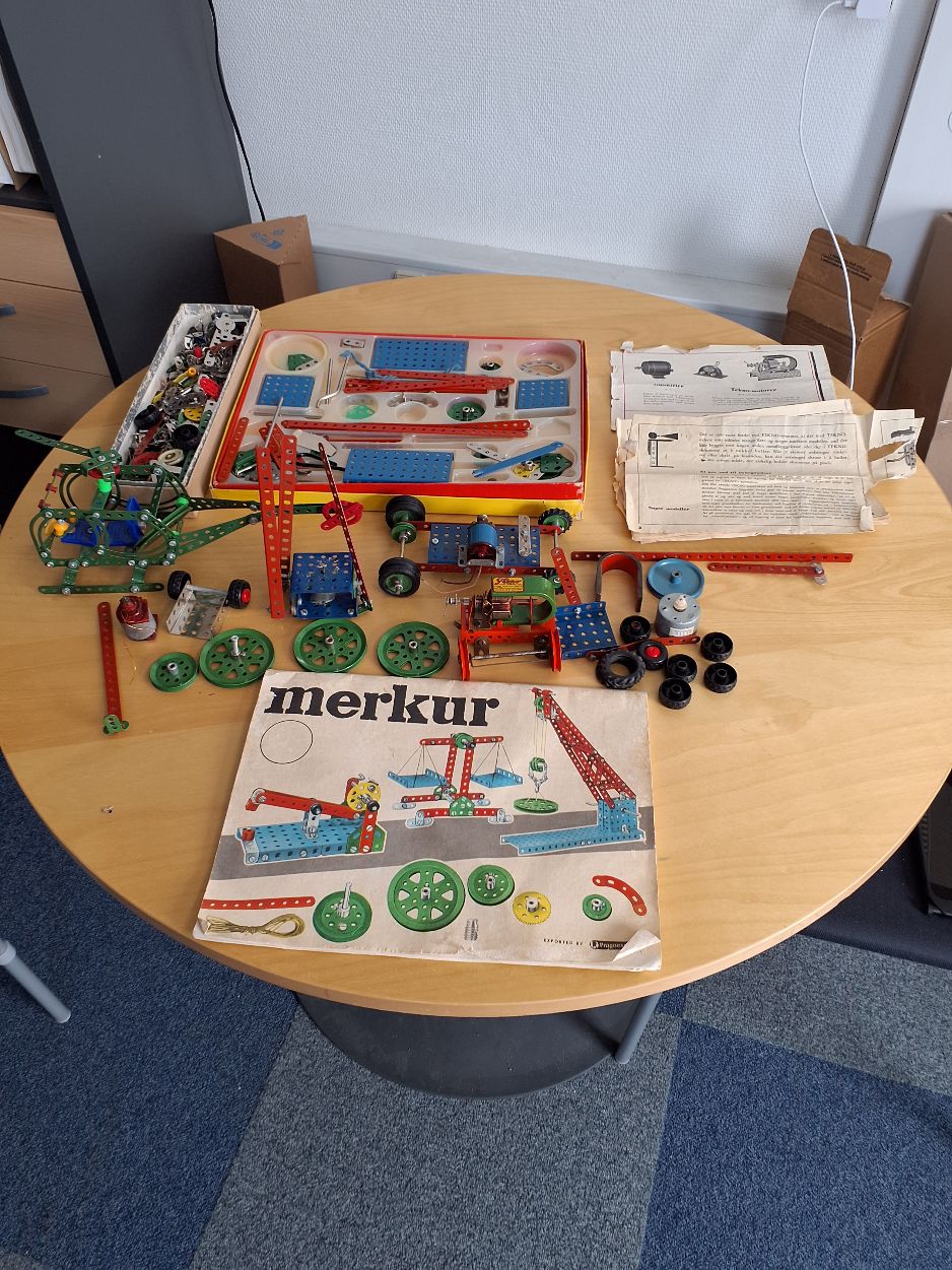 Blandet Tekno/Merkur byggesætdele